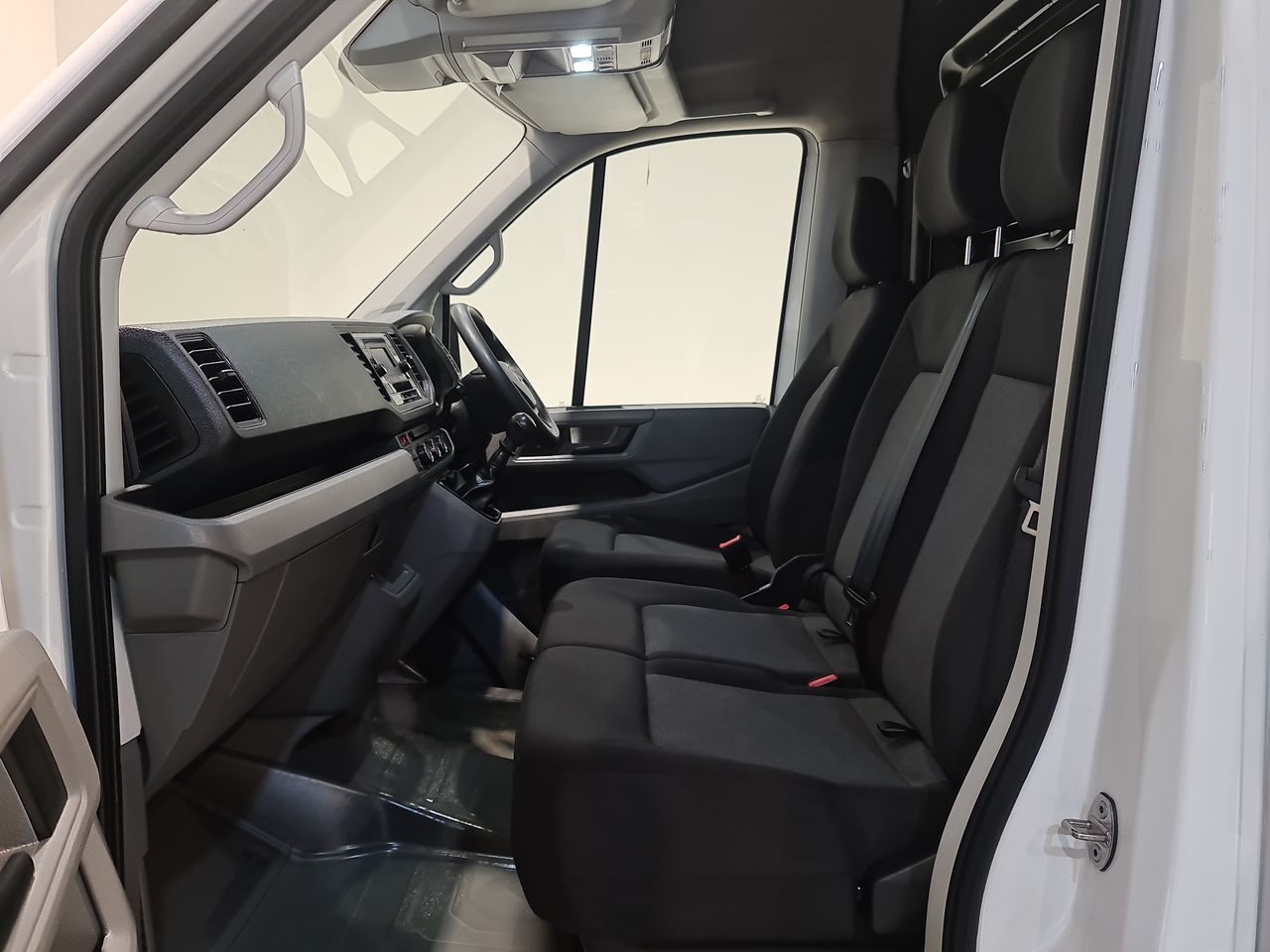 Used Volkswagen Crafter 2024 for sale - 77952085: Photo 8