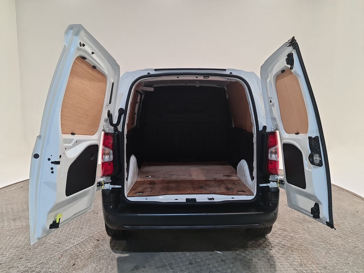 Used Vauxhall Combo 2021 for sale - 77104631: Photo 13