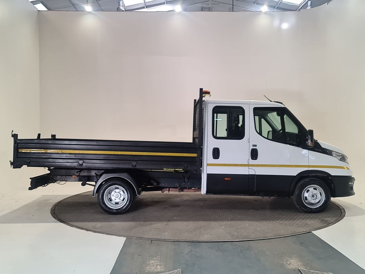 Used Iveco Daily 2023 for sale - 77844815: Photo 15