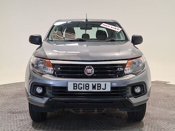 Used Fiat Fullback 2018 for sale - 76544933: Photo