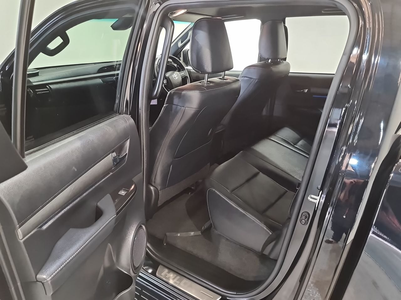 Used Toyota Hilux 2022 for sale - 78043809: Photo 9