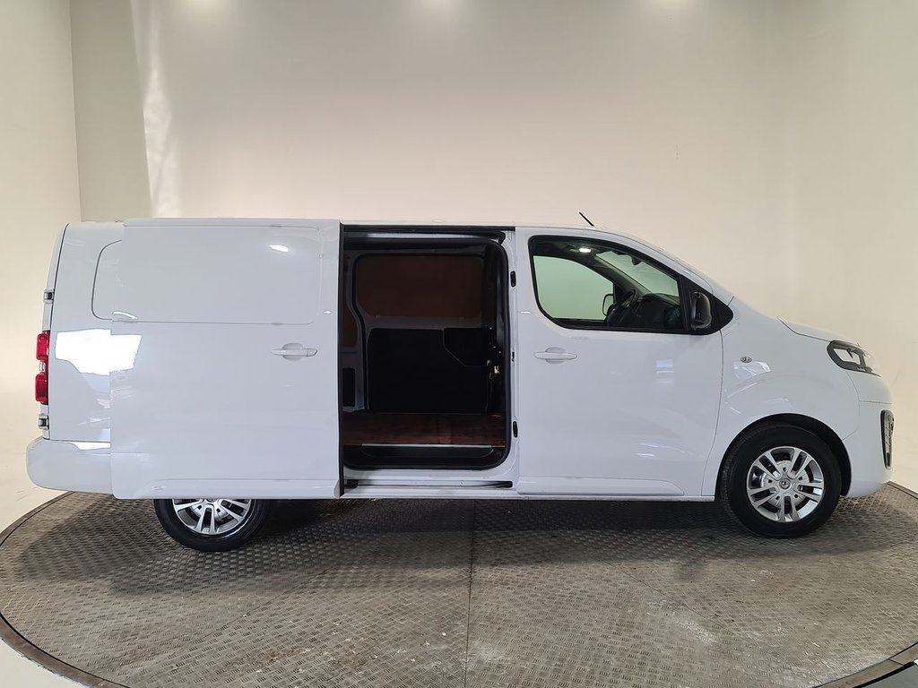 Used Vauxhall Vivaro 2022 for sale - 76420012: Photo 16