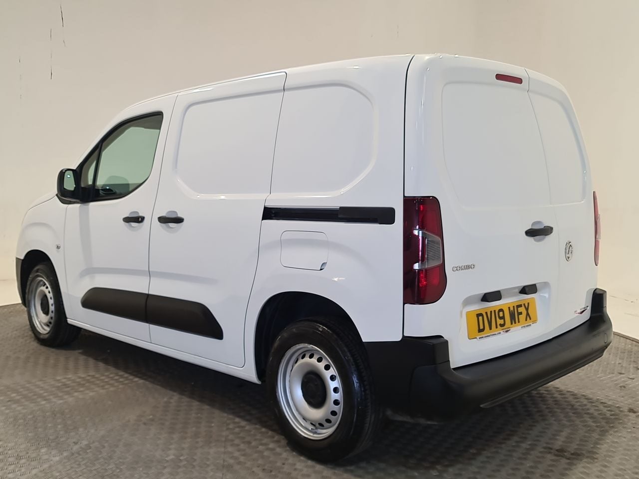 Used Vauxhall Combo 2019 for sale - 78218953: Photo 10