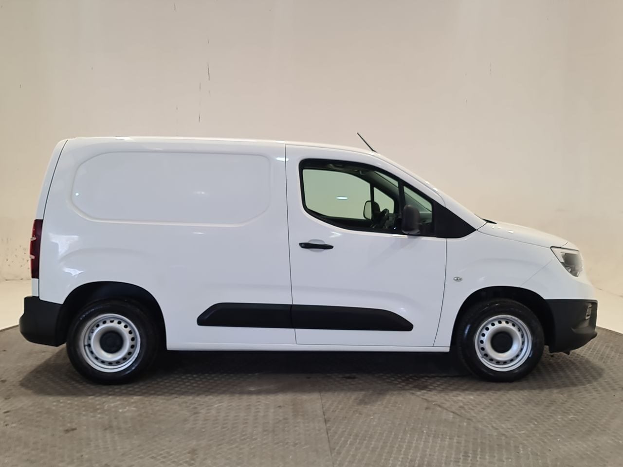Used Vauxhall Combo 2019 for sale - 78218953: Photo 15