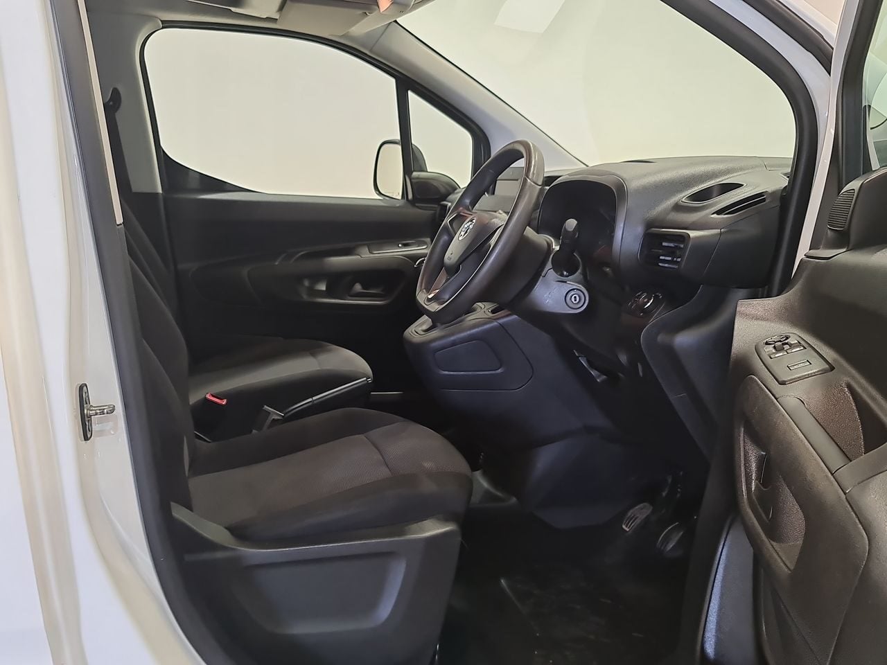 Used Vauxhall Combo 2019 for sale - 78218953: Photo 16