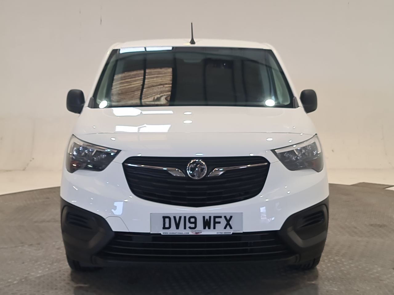 Used Vauxhall Combo 2019 for sale - 78218953: Photo 3