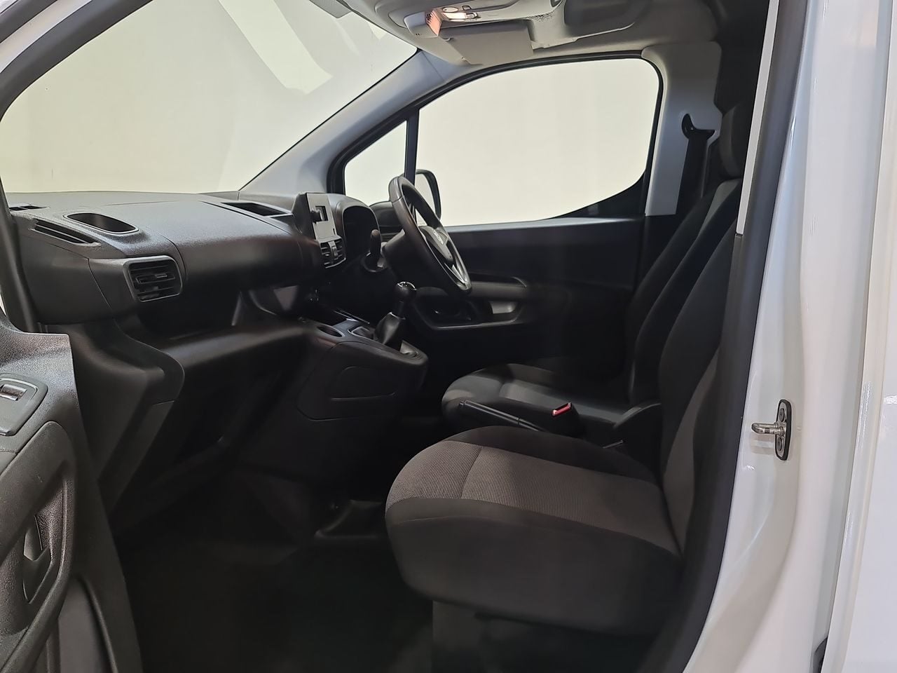 Used Vauxhall Combo 2019 for sale - 78218953: Photo 7