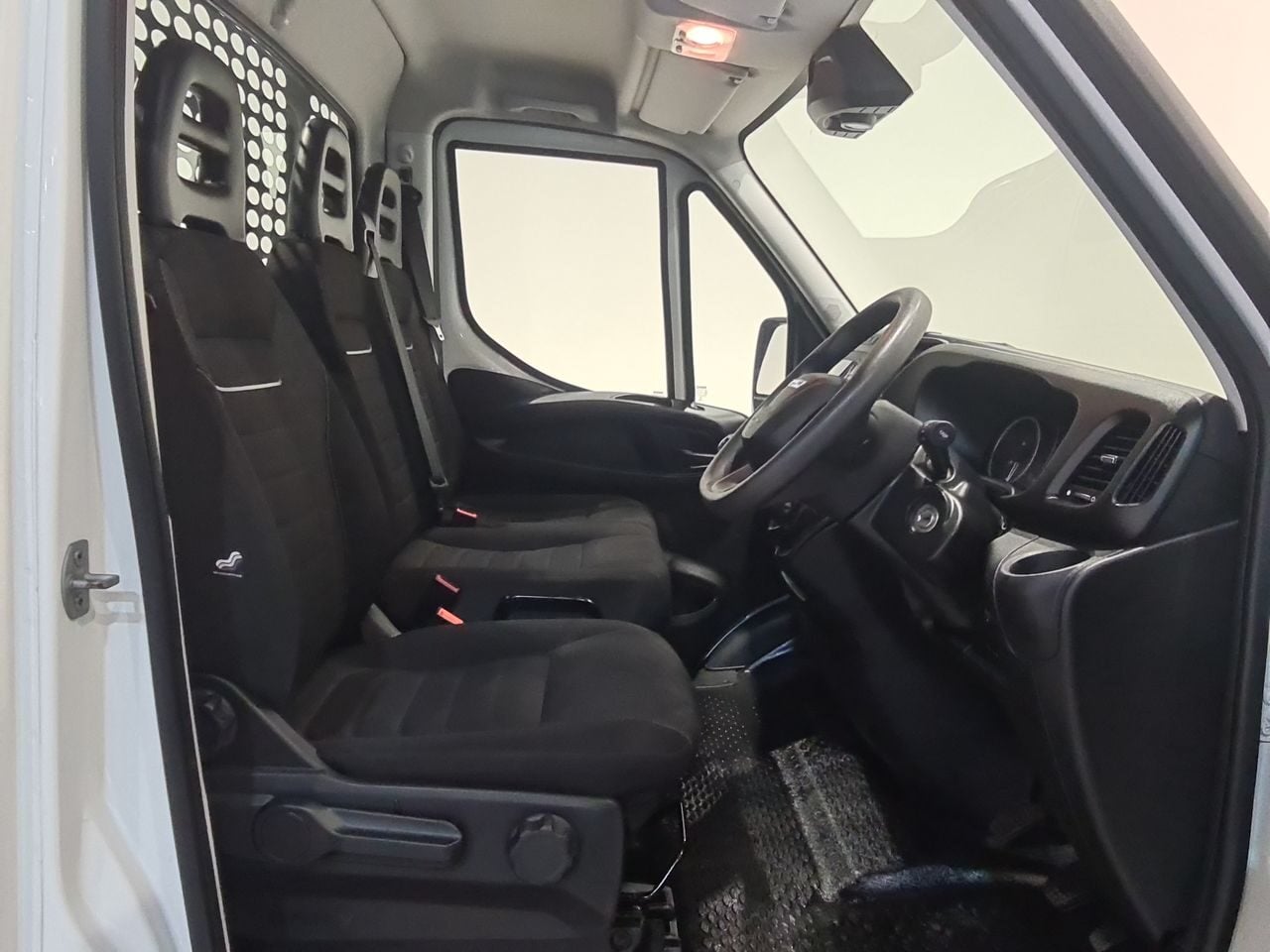 Used Iveco Daily 2023 for sale - 77520474: Photo 18