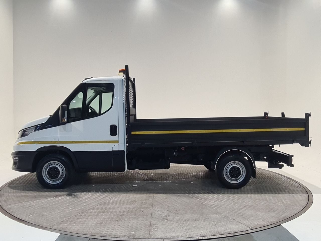 Used Iveco Daily 2023 for sale - 77520474: Photo 5