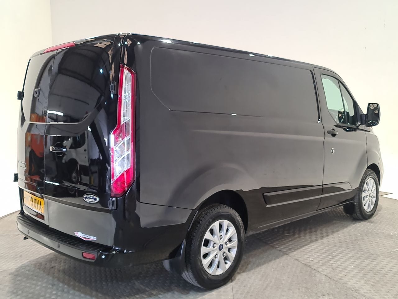 Used Ford Transit Custom 2023 for sale - 77790295: Photo 17