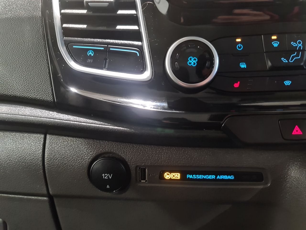 Used Ford Transit Custom 2023 for sale - 77790295: Photo 33