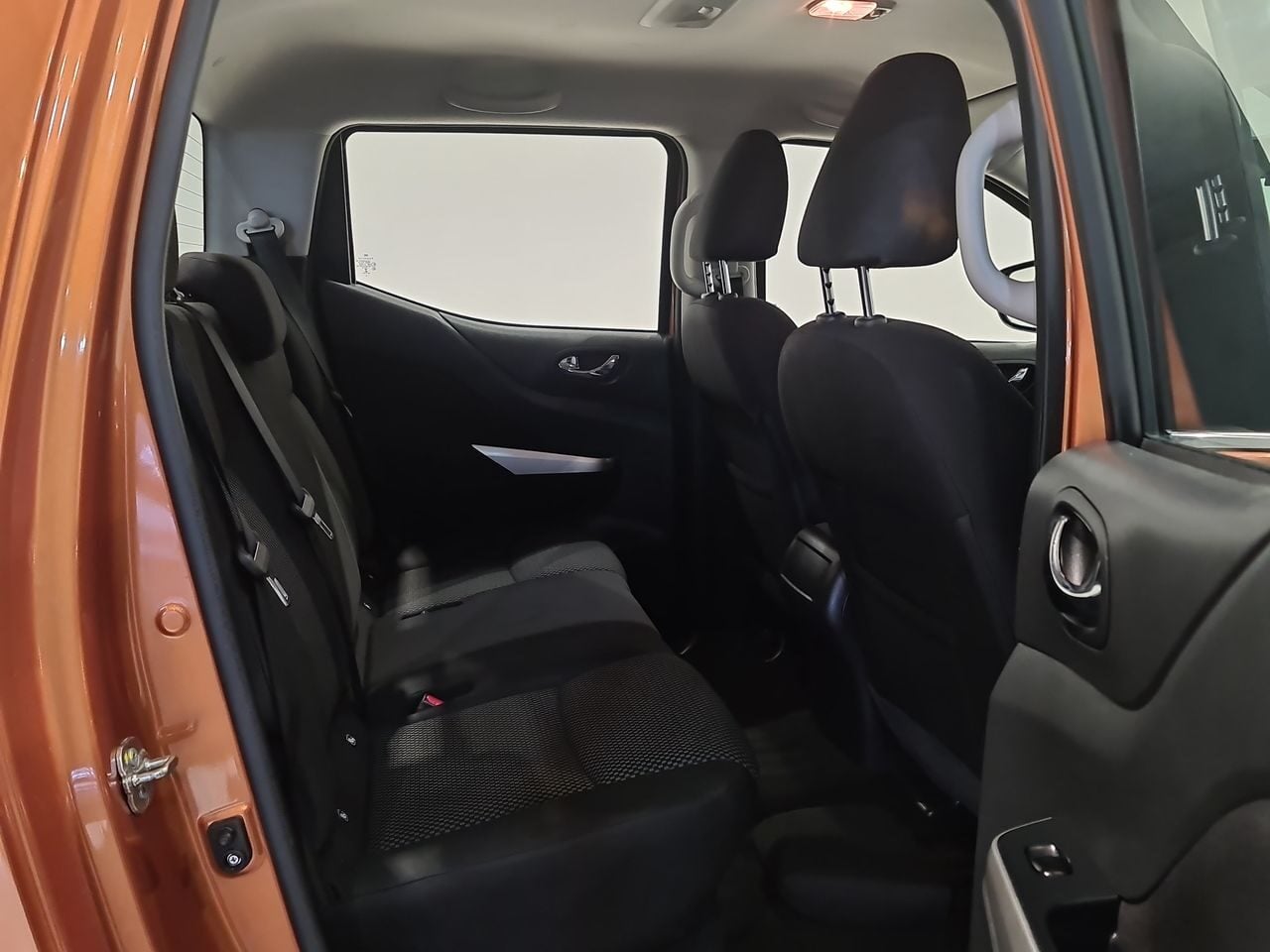 Used Nissan Navara 2021 for sale - 76836097: Photo 16
