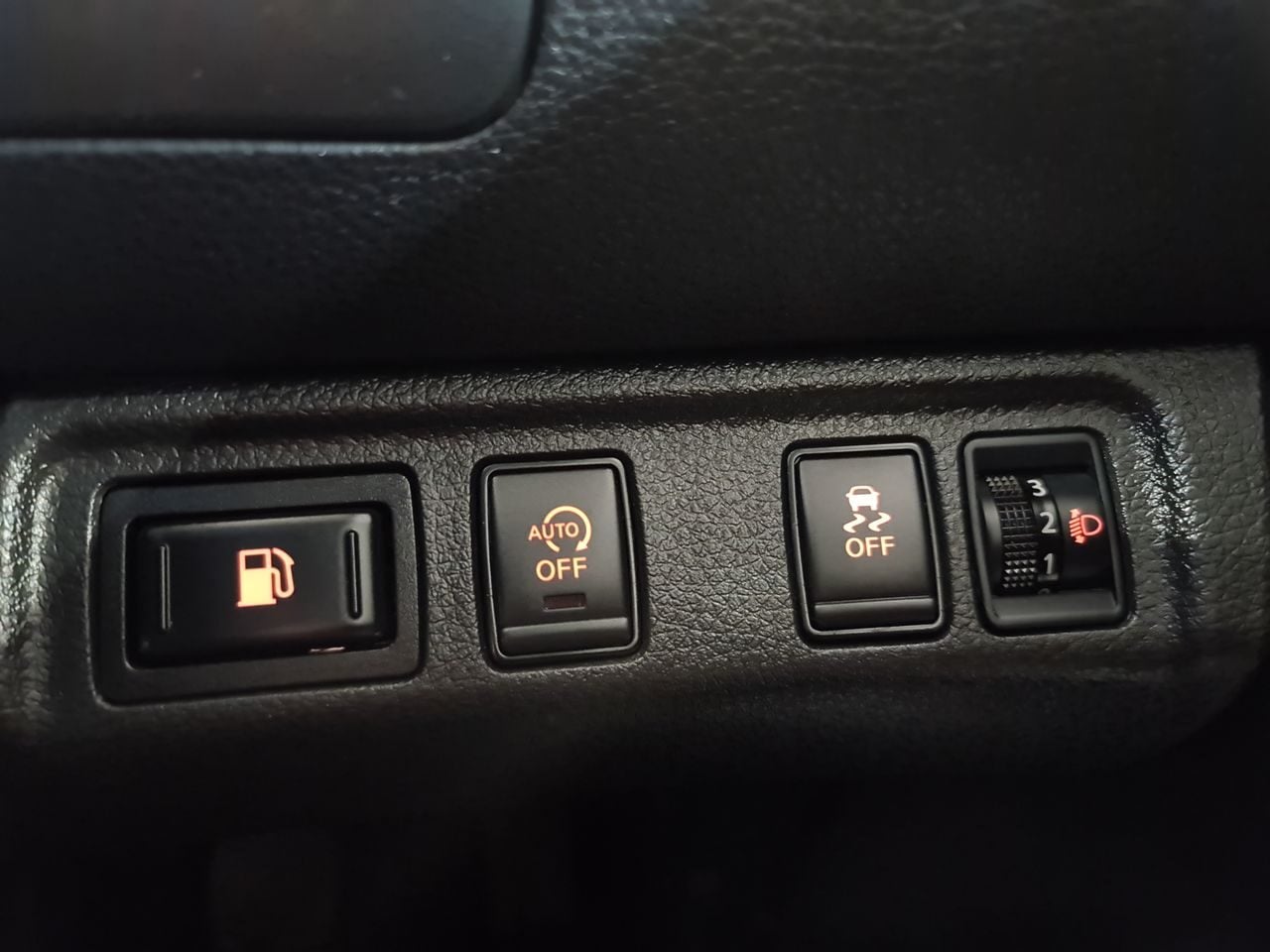 Used Nissan Navara 2021 for sale - 76836097: Photo 30