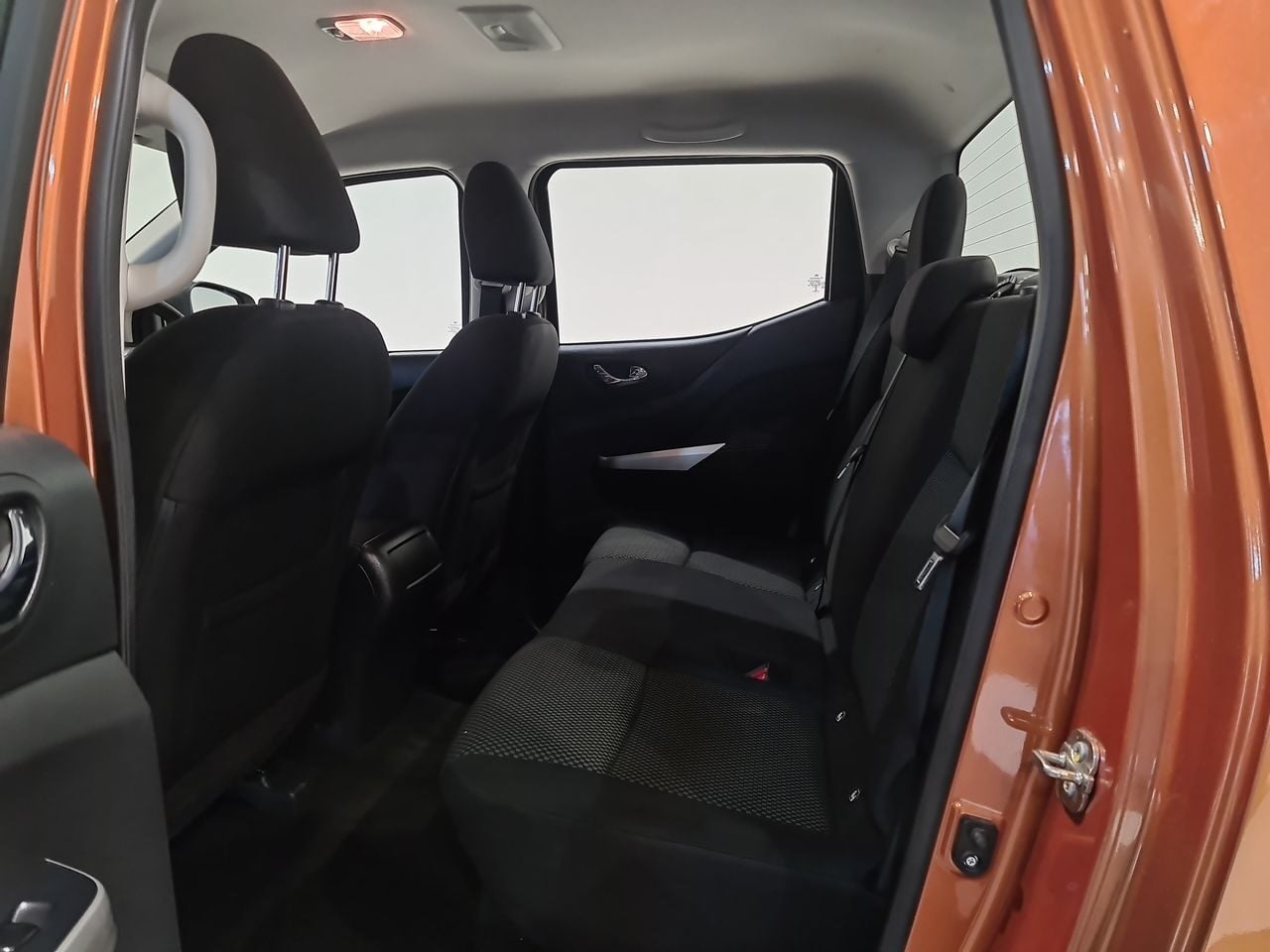 Used Nissan Navara 2021 for sale - 76836097: Photo 8