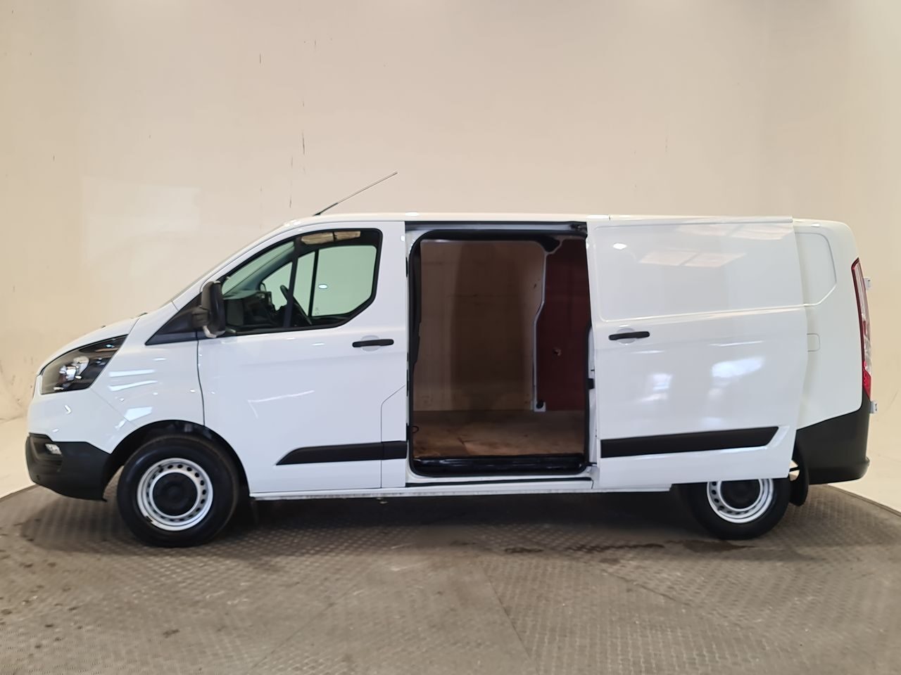 Used Ford Transit Custom 2023 for sale - 78198338: Photo 10