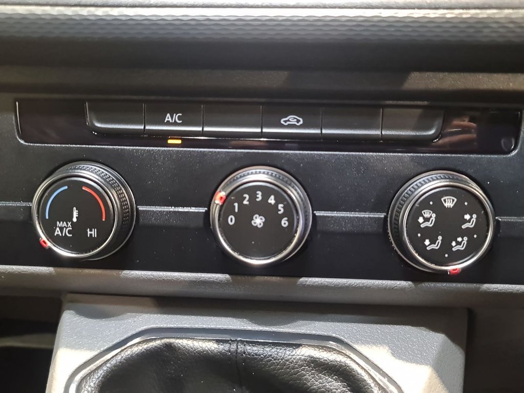 Used Volkswagen Transporter 2021 for sale - 76356164: Photo 25