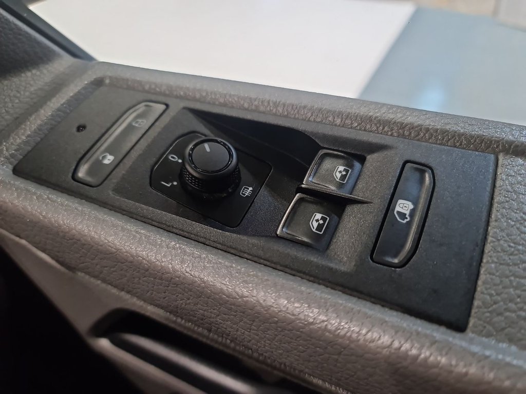 Used Volkswagen Transporter 2021 for sale - 76356164: Photo 35