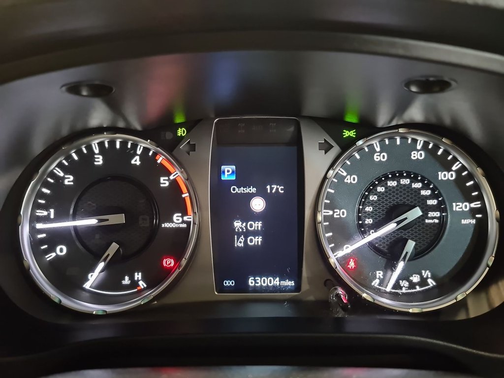 Used Toyota Hilux 2021 for sale - 76496139: Photo 33