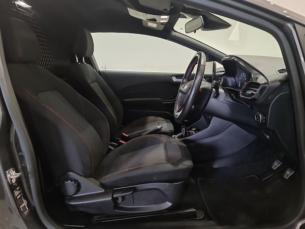 Used Ford Fiesta Van 2021 for sale - 76074201: Photo 24