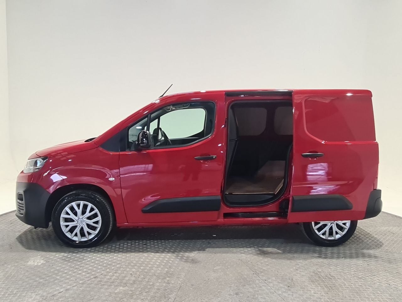 Used Citroen Berlingo 2023 for sale - 77591547: Photo 9