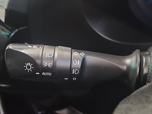 Used Toyota Hilux 2021 for sale - 76185121: Photo 28