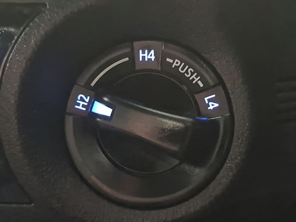 Used Toyota Hilux 2021 for sale - 76185121: Photo 36