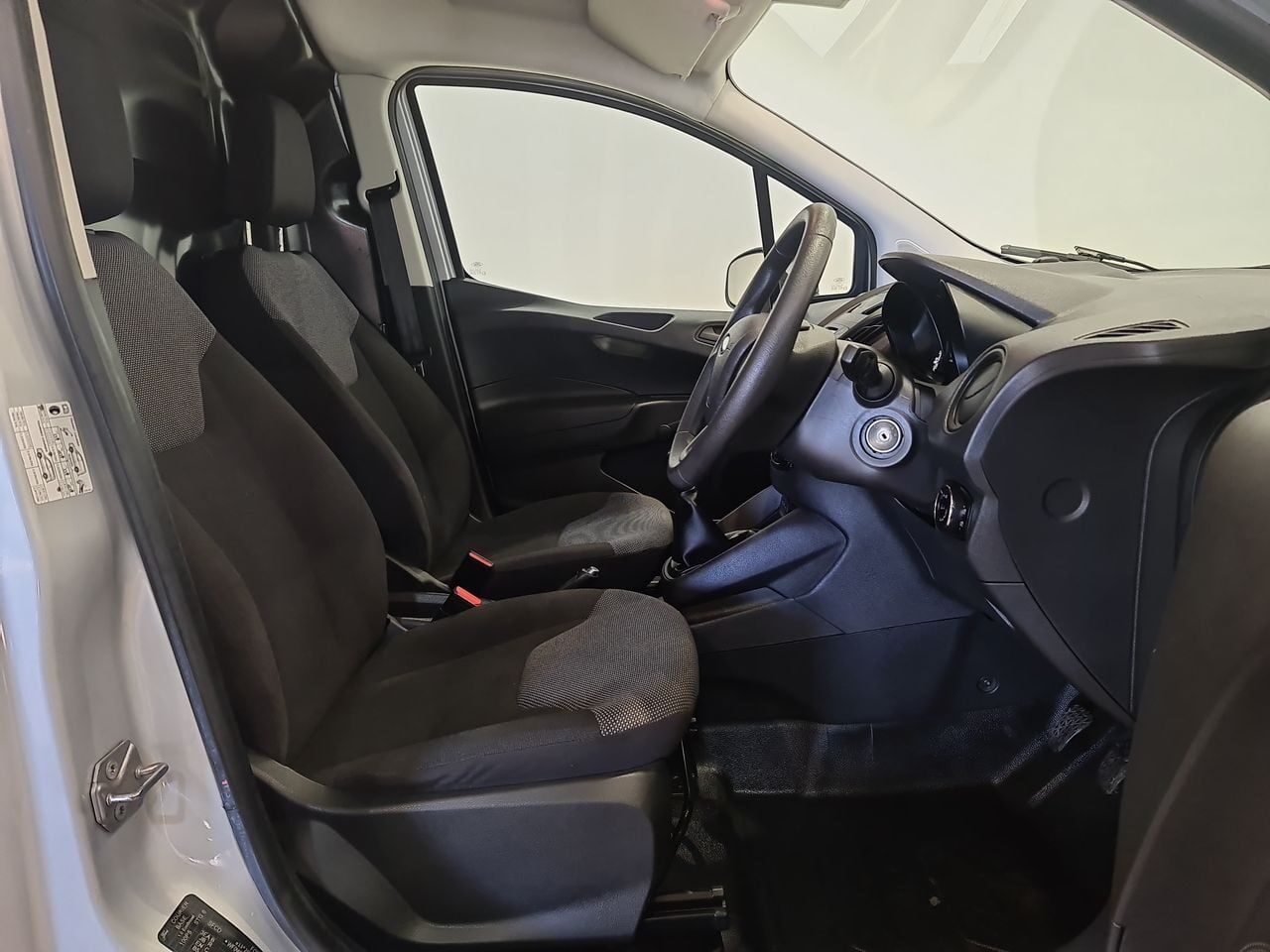 Used Ford Transit Courier 2018 for sale - 76794746: Photo 17