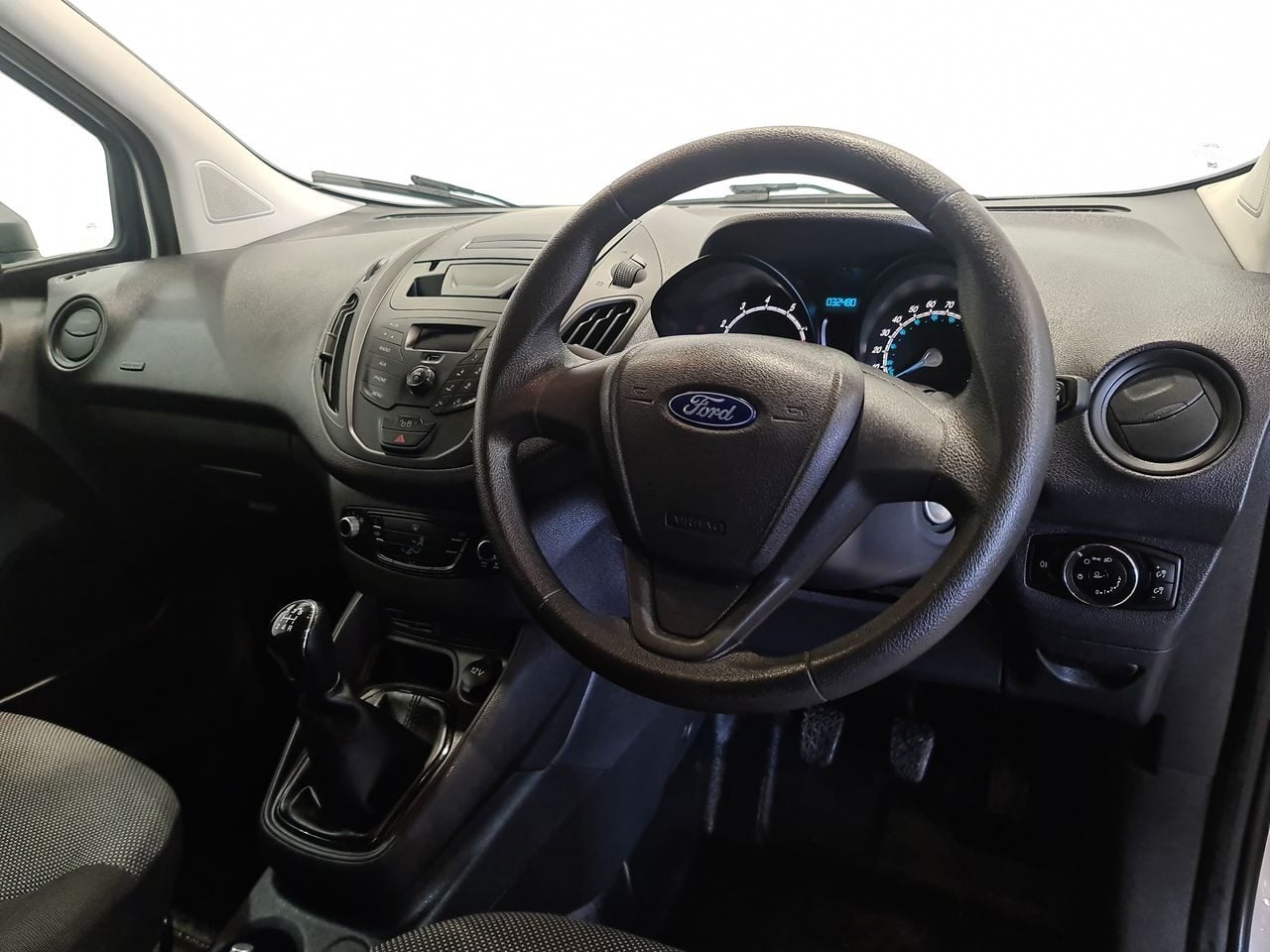 Used Ford Transit Courier 2018 for sale - 76794746: Photo 18