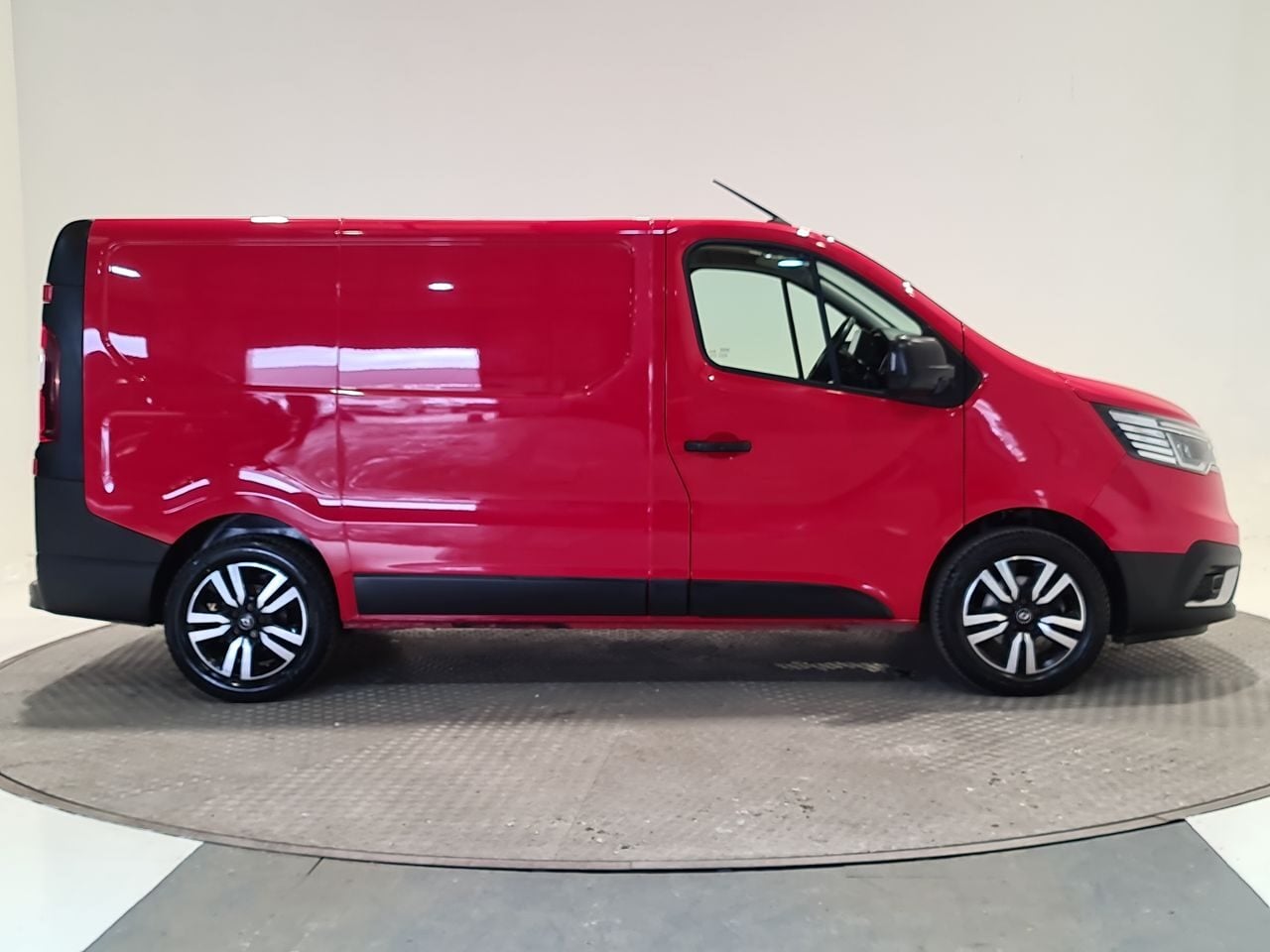 Used Renault Trafic 2022 for sale - 77830071: Photo 17