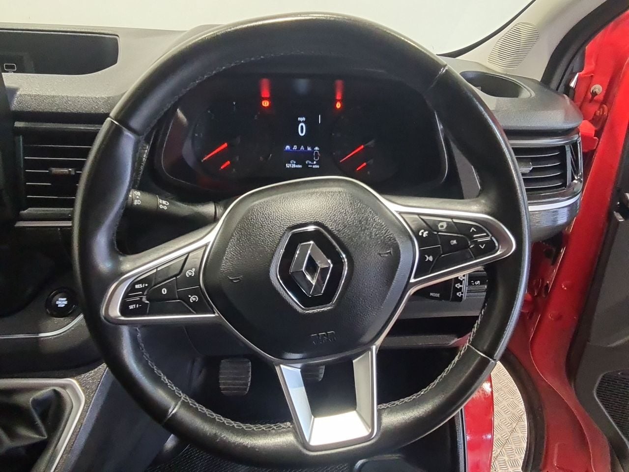 Used Renault Trafic 2022 for sale - 77830071: Photo 21