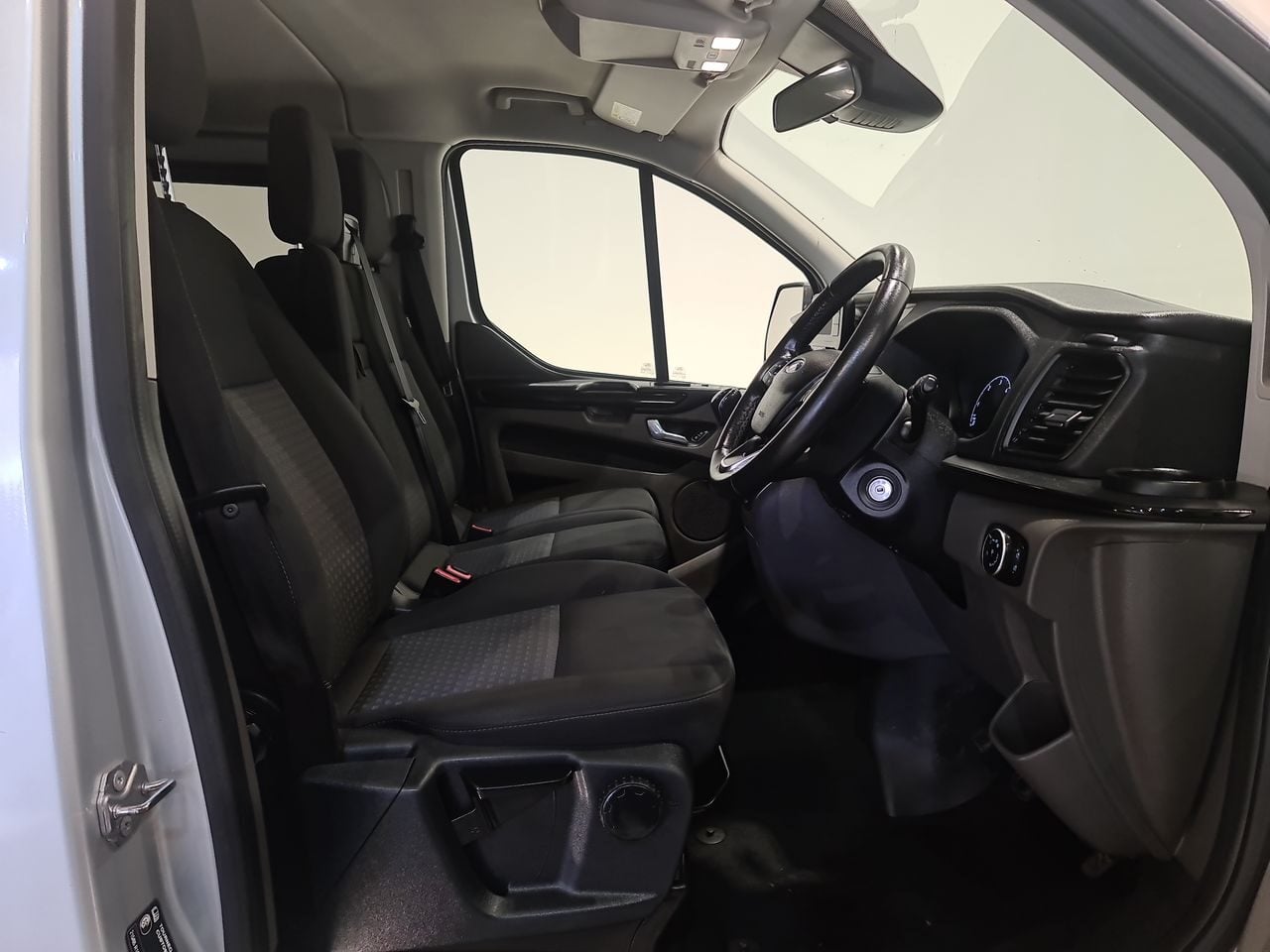 Used Ford Tourneo Custom 2019 for sale - 76972549: Photo 21