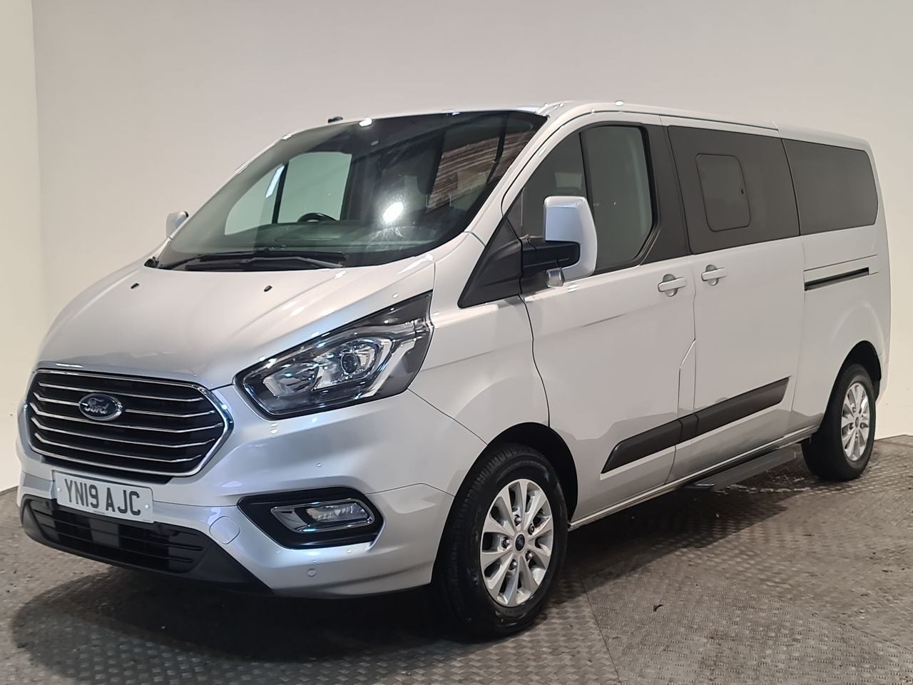 Used Ford Tourneo Custom 2019 for sale - 76972549: Photo 5