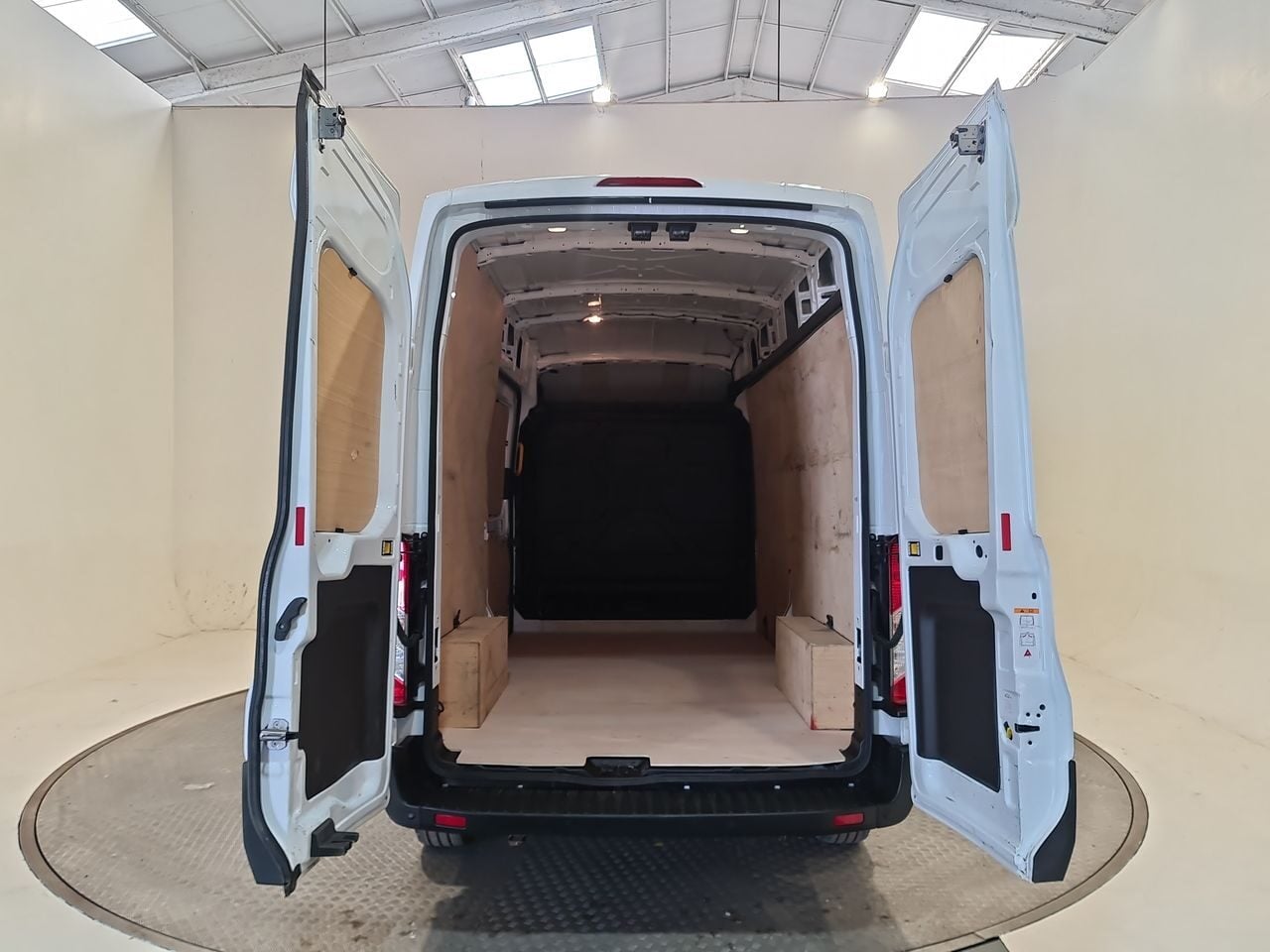 Used Ford Transit 2023 for sale - 78179424: Photo 14