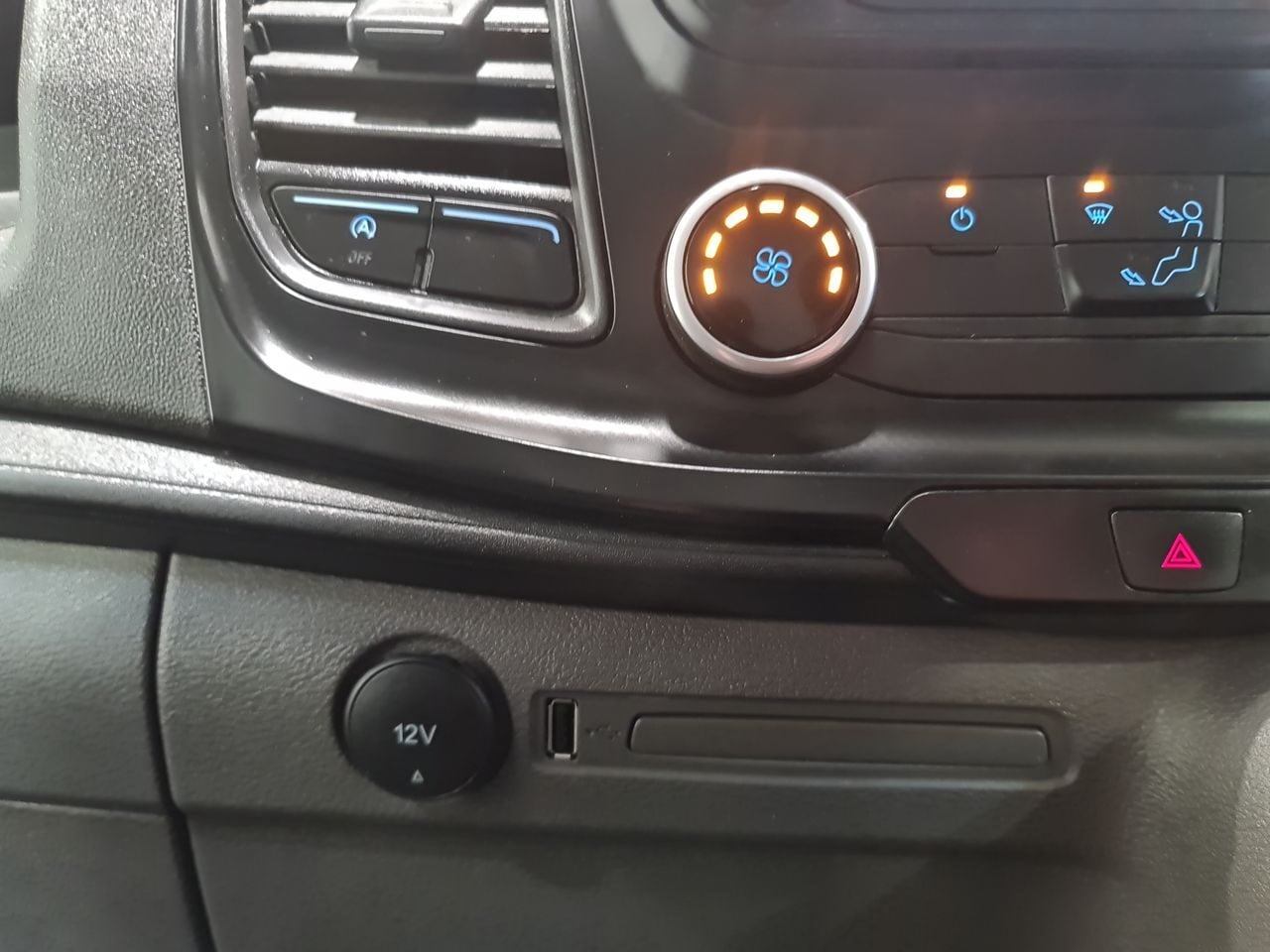 Used Ford Transit 2023 for sale - 78179424: Photo 31