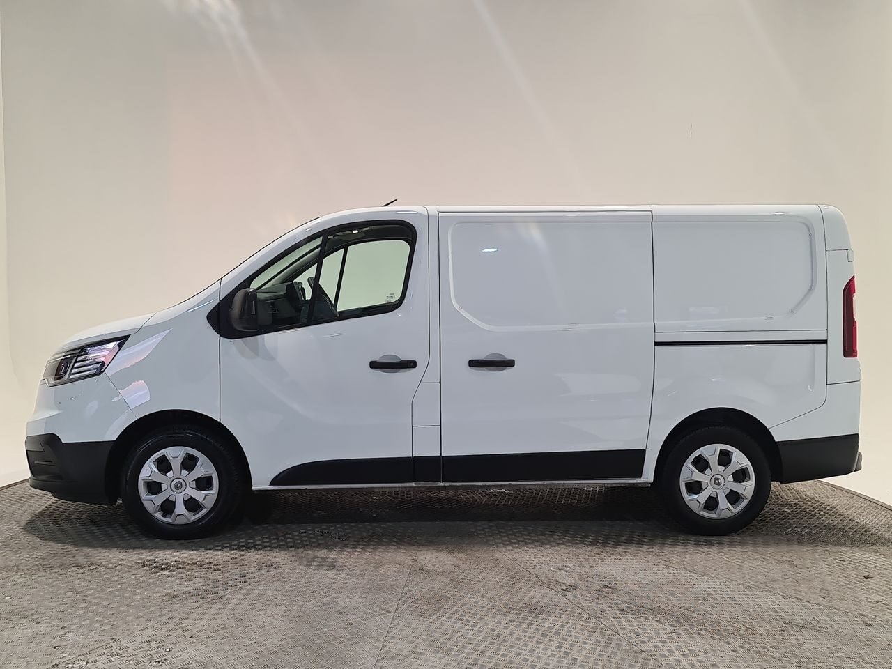 Used Renault Trafic 2023 for sale - 76577116: Photo 5
