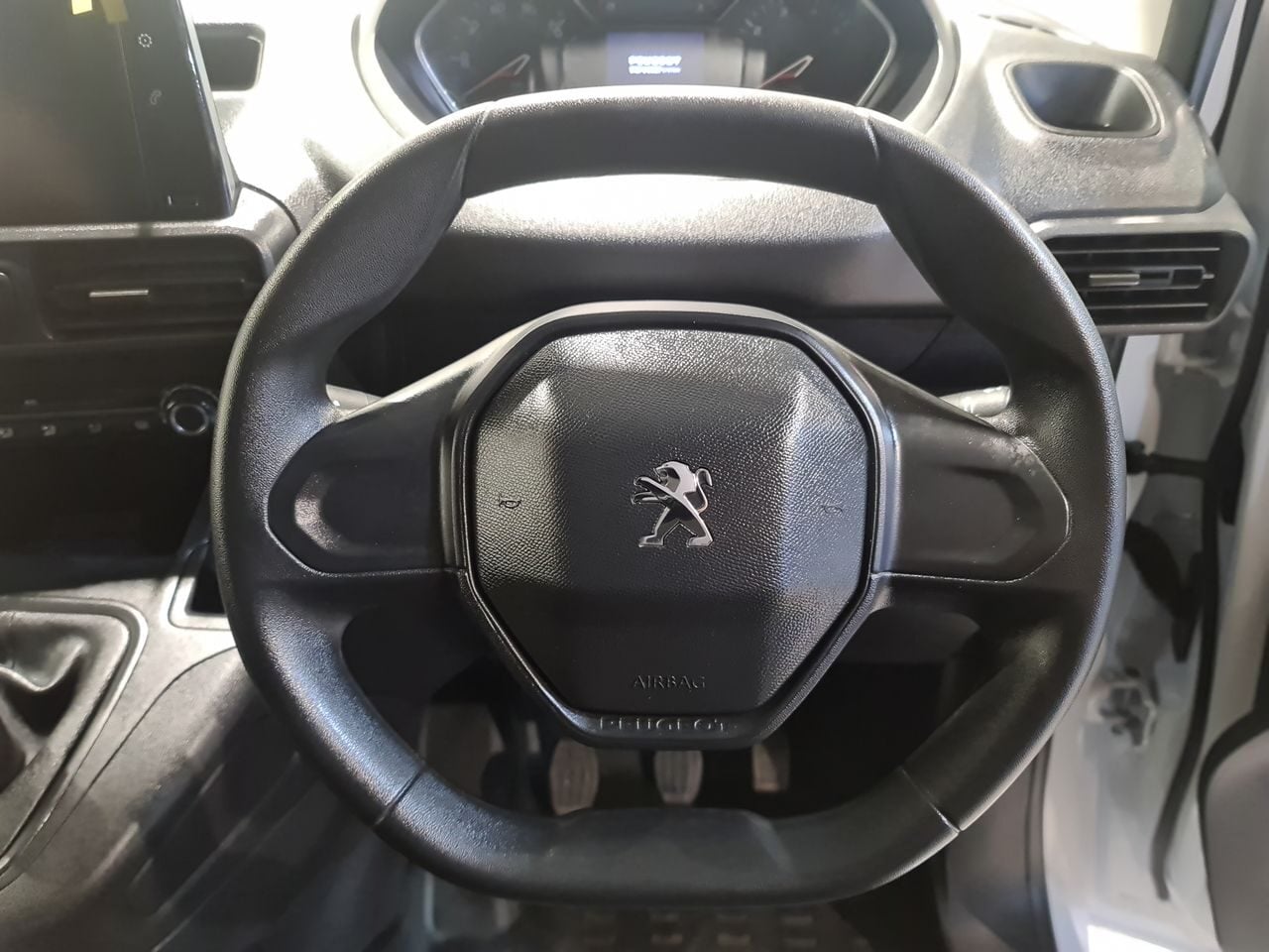 Used Peugeot Partner 2023 for sale - 76710639: Photo 19