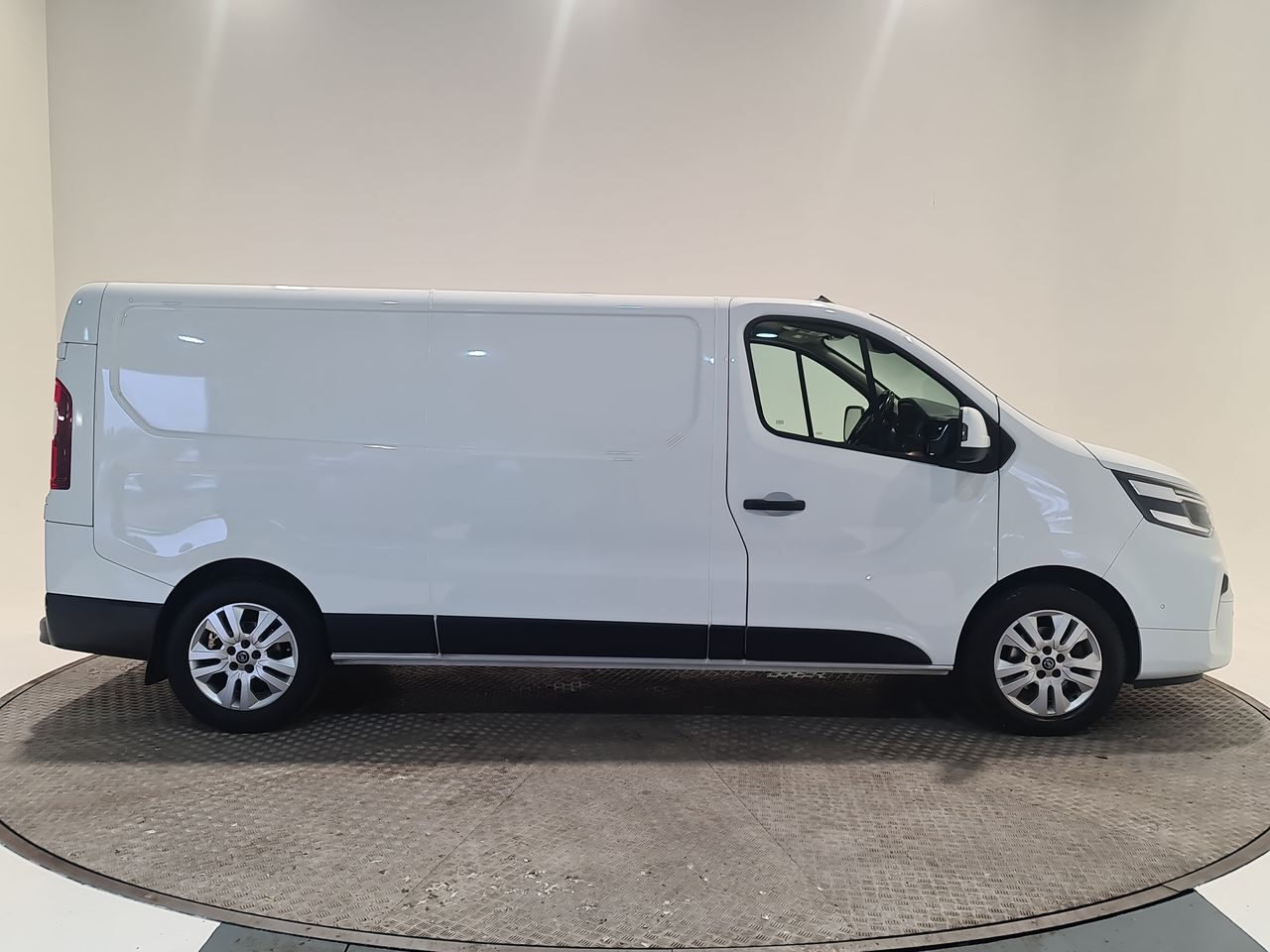 Used Nissan Primastar 2022 for sale - 76577107: Photo 17