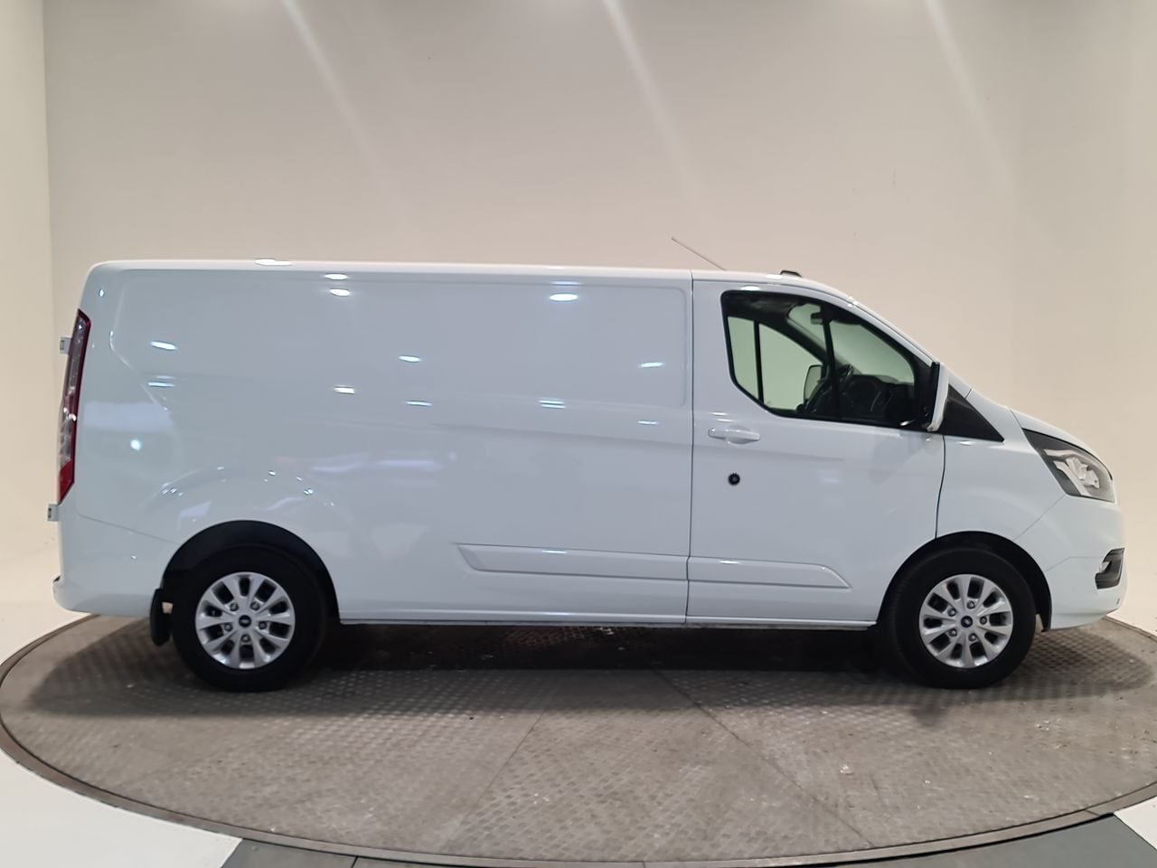 Used Ford Transit Custom 2023 for sale - 77790285: Photo 18
