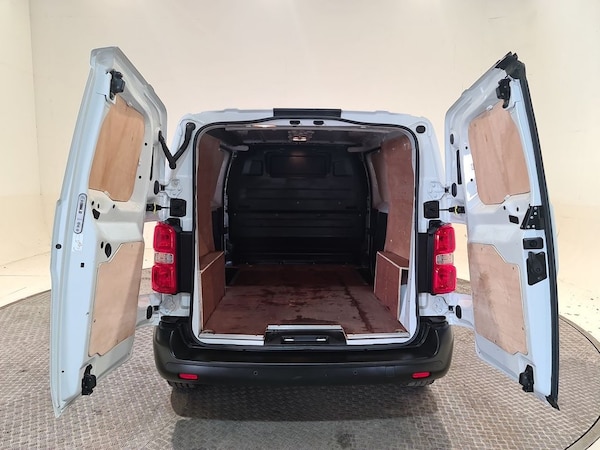 Used Vauxhall Vivaro 2022 for sale - 74876820: Photo 10