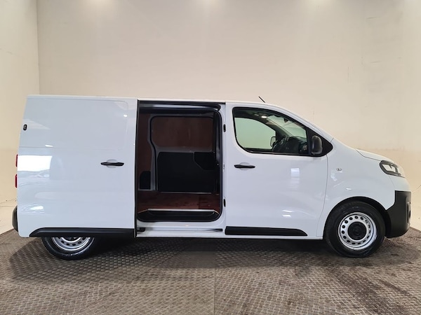 Used Vauxhall Vivaro 2022 for sale - 74876820: Photo 12