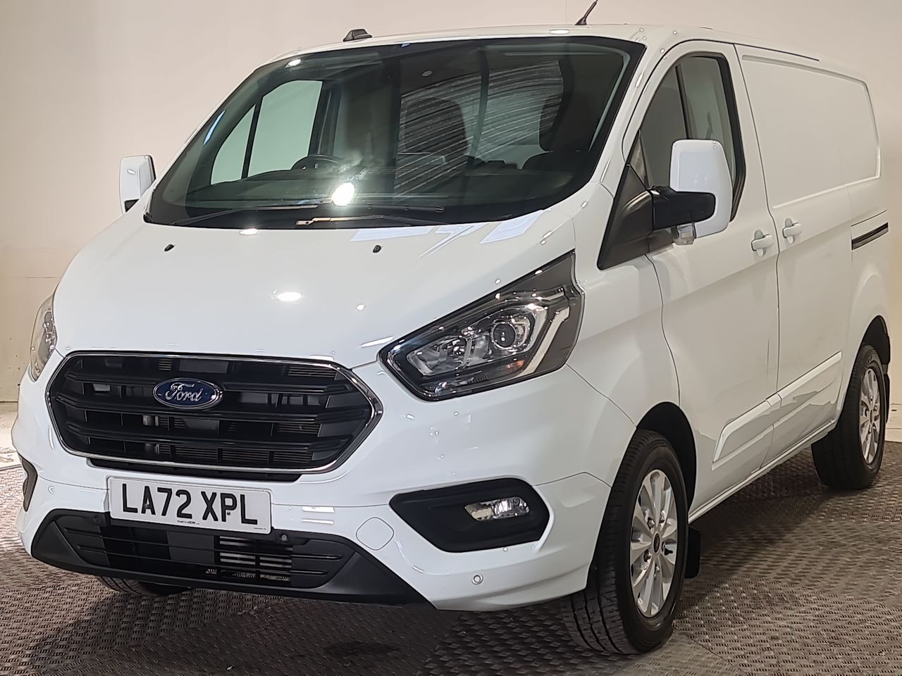 Used Ford Transit Custom 2023 for sale - 76544954: Photo 5