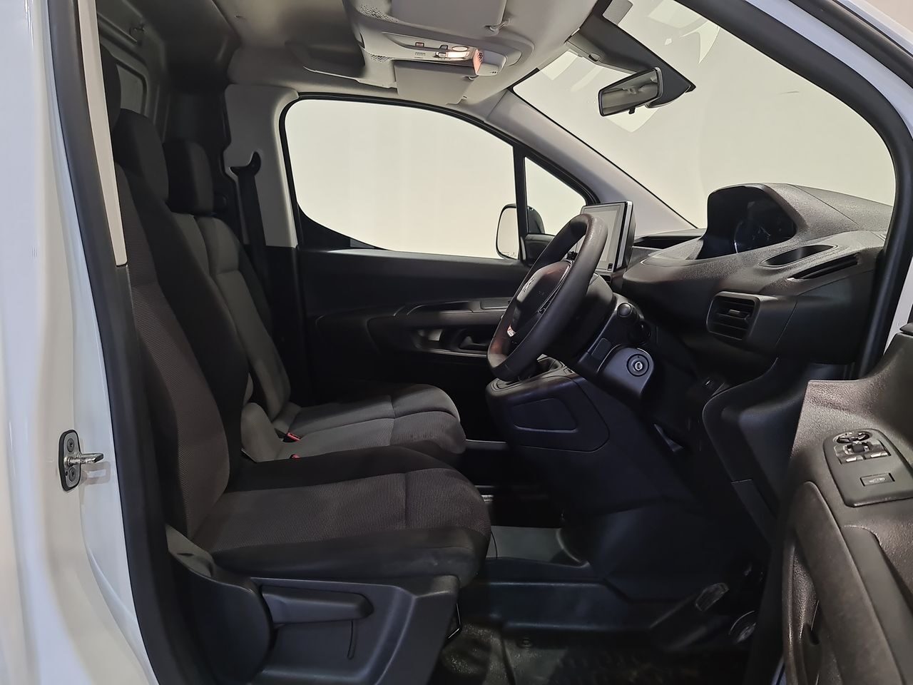 Used Peugeot Partner 2022 for sale - 77905680: Photo 17