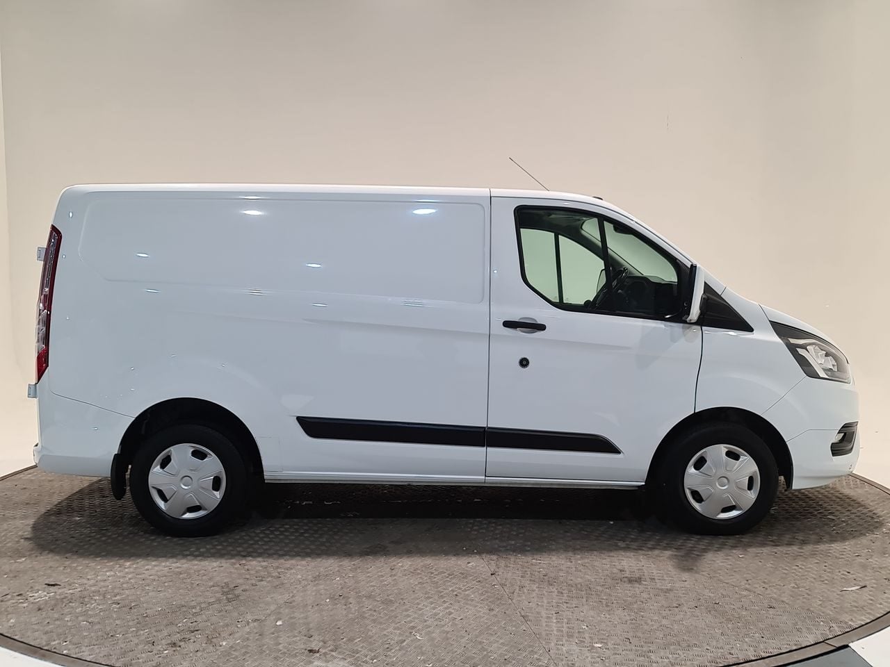 Used Ford Transit Custom 2019 for sale - 76877500: Photo 17