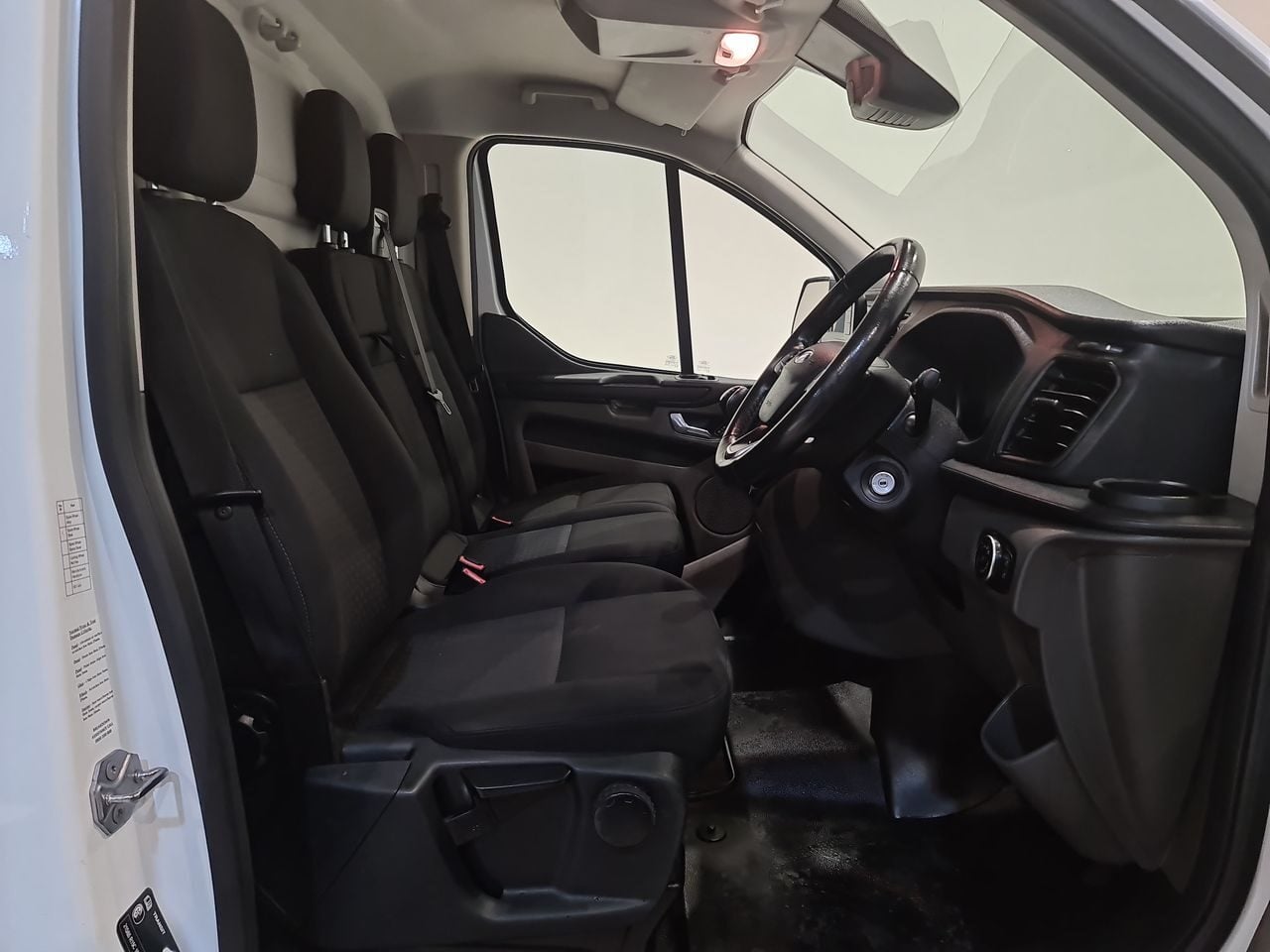 Used Ford Transit Custom 2019 for sale - 76877500: Photo 18