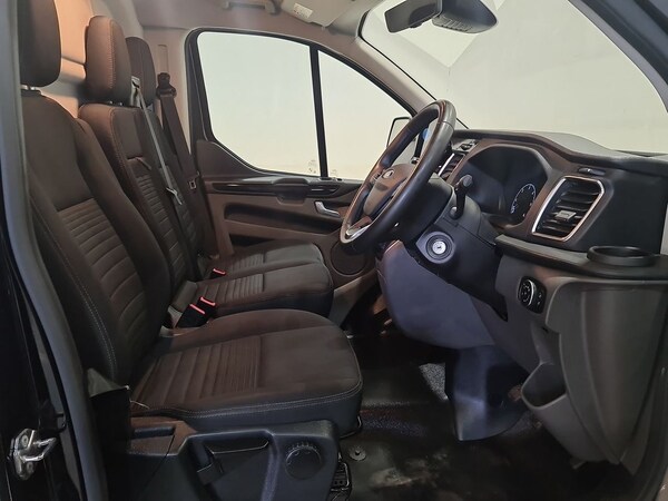 Used Ford Transit Custom 2023 for sale - 74734332: Photo 5