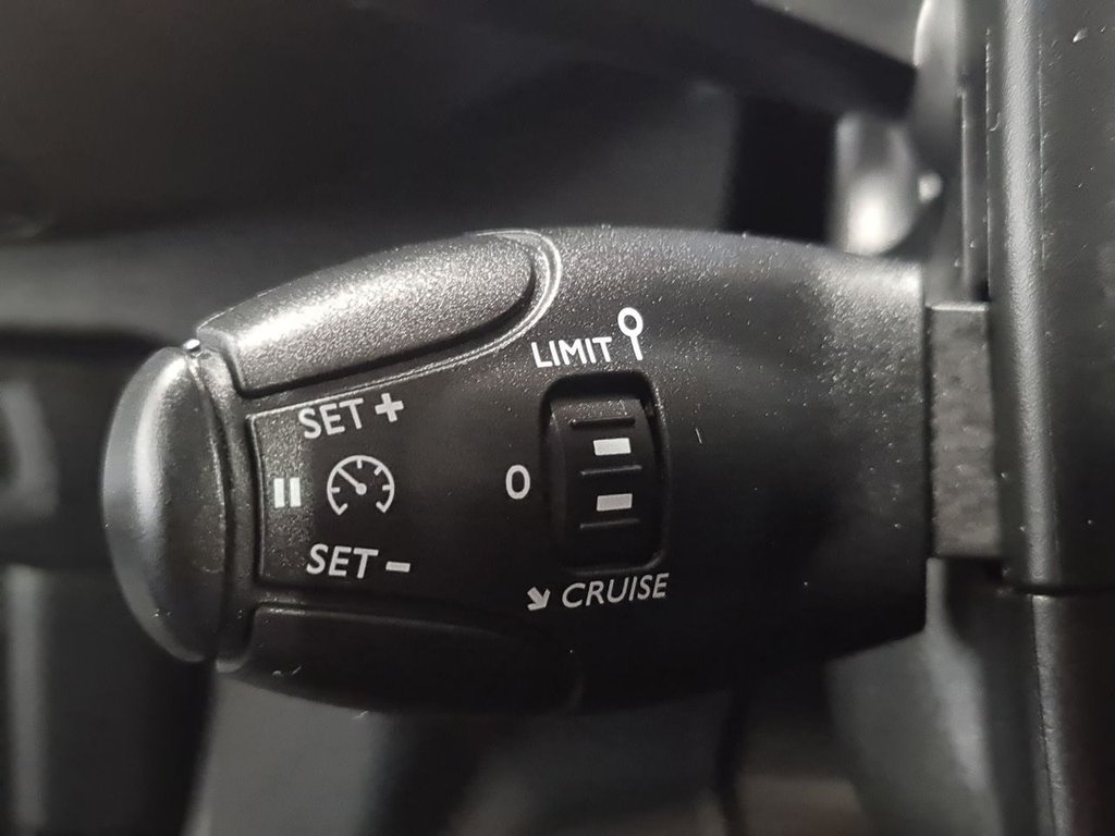 Vehicle 33