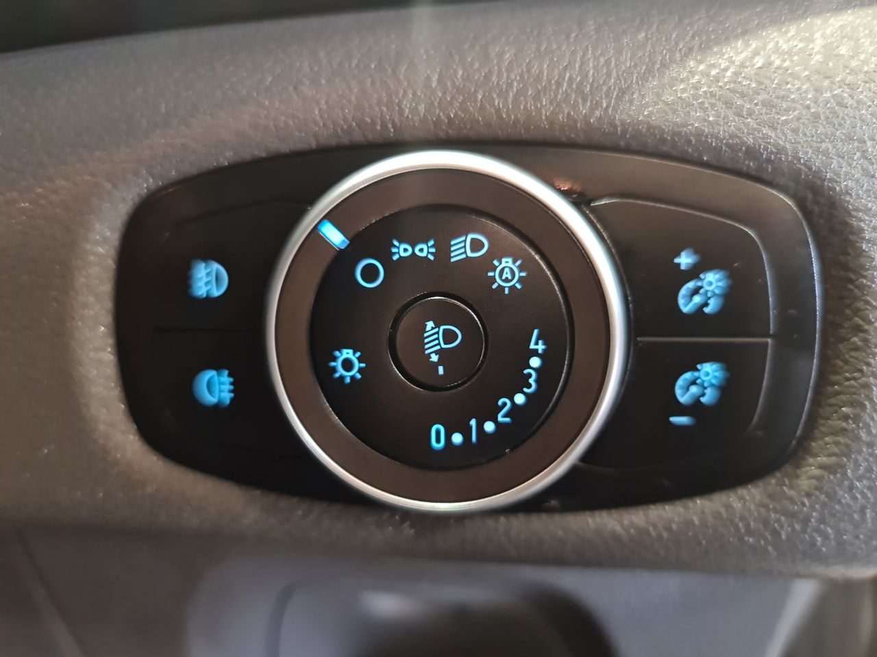 Used Ford Transit Custom 2020 for sale - 76544905: Photo 22