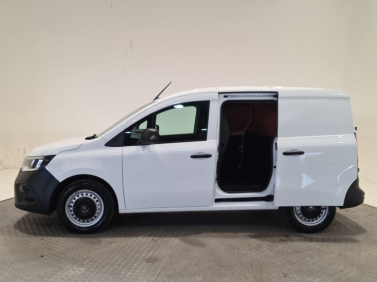 Used Renault Kangoo 2023 for sale - 78190777: Photo 9