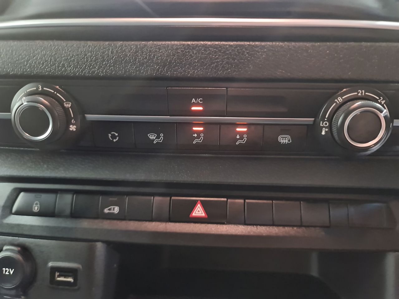 Used Peugeot Expert 2022 for sale - 76544947: Photo 22