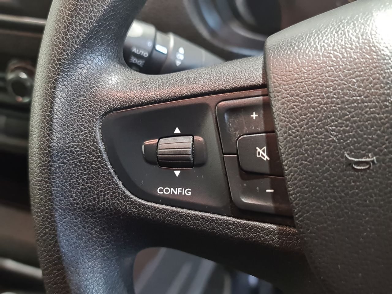 Used Peugeot Expert 2022 for sale - 76544947: Photo 28